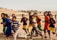 La escuela de Abay en Walmara forma a un total de cien ni�os y ni�as.