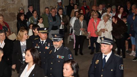 Desenclavo y procesi�n del Santo Entierro en Boiro