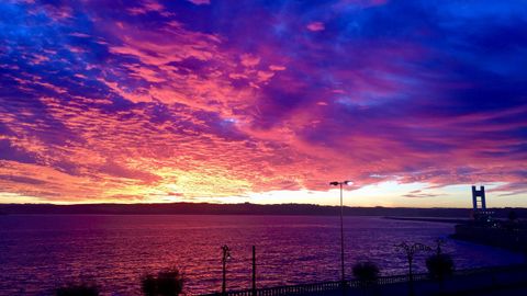 ESPECTACULAR AMANECER