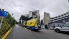 Entrada al servicio de urgencias del Hospital Montecelo, en Pontevedra, uno de los dos centros del CHOP