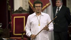 Kichi ofrece el bast�n de mando a los vecinos de C�diz