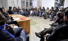La decisi�n de presentarse o no a las elecciones municipales en Lal�n se pospuso por falta de consenso.