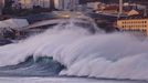 Los colores del temporal en el mar de A Coru�a