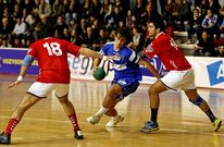 V�ctor Rodr�guez, en un lance del partido ante el Octavio en el Municipal esta temporada.