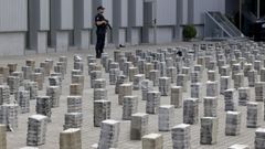 Droga depositada en el cuartel coru&ntilde;&eacute;s de Lonzas que fue intervenida en la operaci&oacute;n llevada a cabo en A Pobra do Carami&ntilde;al el pasado septiembre. 