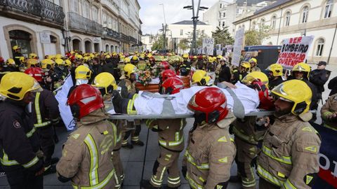 Bomberos comarcales, este martes en Lugo, en una nueva jornada de protesta por sus condiciones laborales 