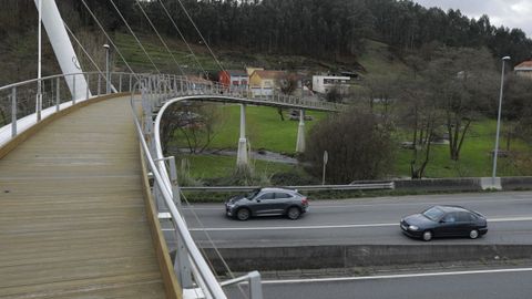 Área recreativa de O Seixedo, donde paró el conductor tras viajar por la A-6