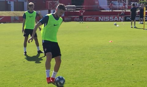 Moi G�mez, durante un entrenamiento en Mareo.Moi G�mez