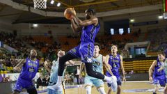 Kentwan Smith realizó un partido tan versátil como eficaz