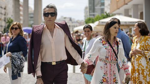 El colaborador televisivo Mario Vaquerizo (i) a su llegada al Movistar Arena para escuchar al papa Le�n XIV