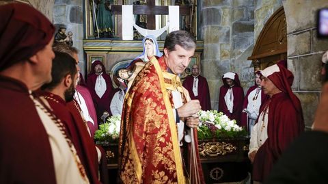 Estreno frustrado de la procesin de La Piedad en Boiro