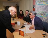 Espa�a fala con Dieste, ante Mila Torrado e Guti�rrez. 