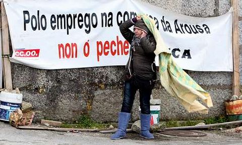 Desde enero, la plantilla no ha abandonado la vigilancia para evitar que salga la maquinaria.