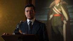 El actor lvaro Morte, en una escena de la serie Anatoma de un instante