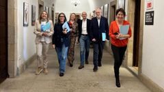 Los ediles del PSOE, ahora divididos en dos bloques, se mostraban as de unidos en julio, un mes despus del pleno de la ordenanza de las VUT.