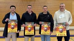 La presentaci�n del torneo de baloncesto tuvo lugar en el pabell�n ribadense. 