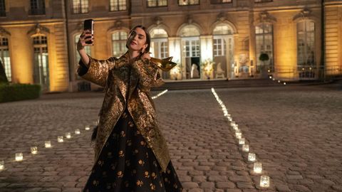 Fotograma de la serie �Emily in Par�s�, uno de los estrenos m�s esperado de Netflix