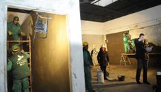 L�pez pudo comprobar como las obras de alba�iler�a en el edificio est�n ejecutadas al 70 %. 