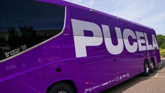 El autob�s con el que el Valladolid viaj� a Ceuta.