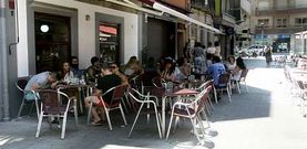 A Baldosa responde a su reputaci�n como principal calle de los vinos con el metro cuadrado de terraza m�s caro de Vilagarc�a.
