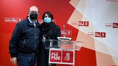 Jes�s Ra�a en una imagen junto a la secretaria xeral socialista de Ordes.