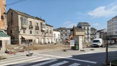 Las obras en la plaza afectan al acceso a los comercios