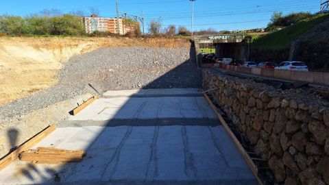 Obras en la rotonda de Luis Oliver de Oviedo