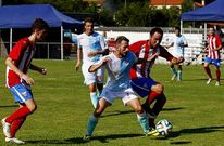 Compostela y Cerceda igualaron sin goles en el partido inaugural del torneo triangular. 