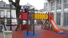 El Concello decidi� la renovaci�n del parque tras comprobar su deterioro