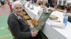 Isabel Garca fue de nuevo, esta vez a sus 107 aos, la palilleira ms veteranadel encuentro celebrado este sbado en Xove