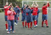 Los futbolistas del Chantada B agradecieron al p�blico de O Sango�edo el apoyo. 