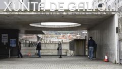 La vacunaci�n contra el covid sigue en el edificio administrativo de la Xunta en Campolongo, en Pontevedra, con 3.000 citados este lunes de la franja de 40 a 49 a�os