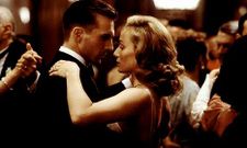 Ralph Fiennes y Kristin Scott Thomas encarnan a la pareja protagonista de �El paciente ingl�s�.