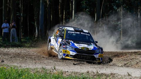 Daniel Remui��n, durante una prueba de un Rali