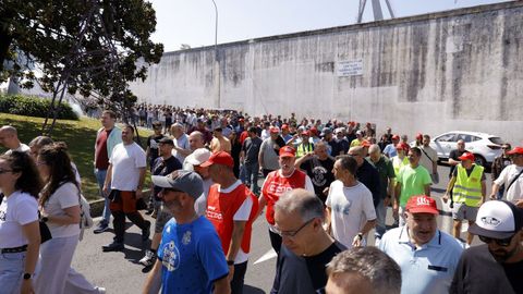 La manifestaci�n del metal por el centro de Ferrol
