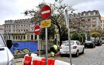 Las restricciones derivadas de las obras afectan actualmente a la circulaci�n en el centro. 