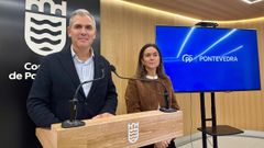 El portavoz del PP de Pontevedra, Rafa Domínguez, y la concejala Pepa Pardo, este jueves, en el Concello