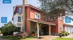 �Esa casa a la venta, �me la puede alquilar?�. Casas a la venta como esta de Bastiagueiro (830.000 euros) han sido reclamadas para pasar el verano