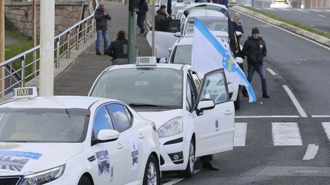 Taxis en caravana en el paseo mar�tima de A Coru�a