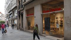 La cadena de muebles Kave Home cierra su tienda de Ourense en la calle Lamas Carvajal