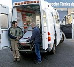 Un veh�culo de transporte de Alucem, la asociaci�n lucense