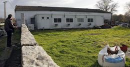 La base de los trabajadores est� en la avenida de Baltar, en el concello de Xinzo. 