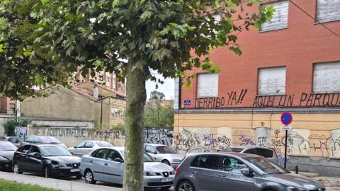 Pintada en una casa en Oviedo