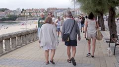 El paseo de Silgar, en Sanxenxo, este mes de julio