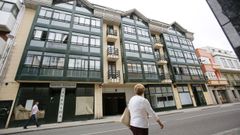 Terras do Ortegal sugiere destinar a albergue el bajo de este edificio, propiedad del Concello