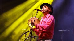 Xurxo Fernandes, durante o concerto que ofreceu na Feira das Cereixas de Paiosaco o ano pasado