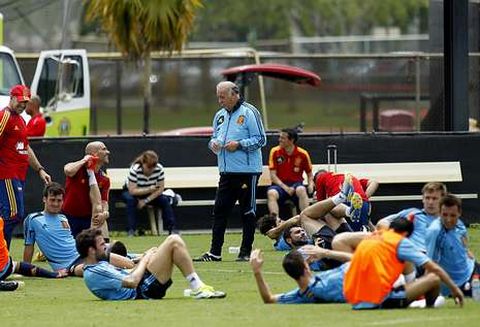 En la imagen, los jugadores de la seleccin en un entrenamiento en la Universidad Barry.