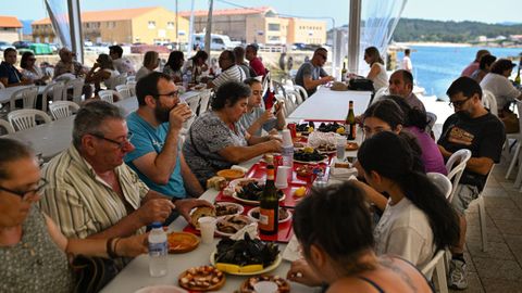 Imagen de la degustaci�n en la pasada edici�n de la Feira do Polbo