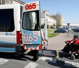 Servicio del 065 prestando su servicio en el CAMF.