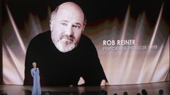 La actriz Jamie  Lee Curtis particip� muy emocionada en el homenaje a Rob Reiner
